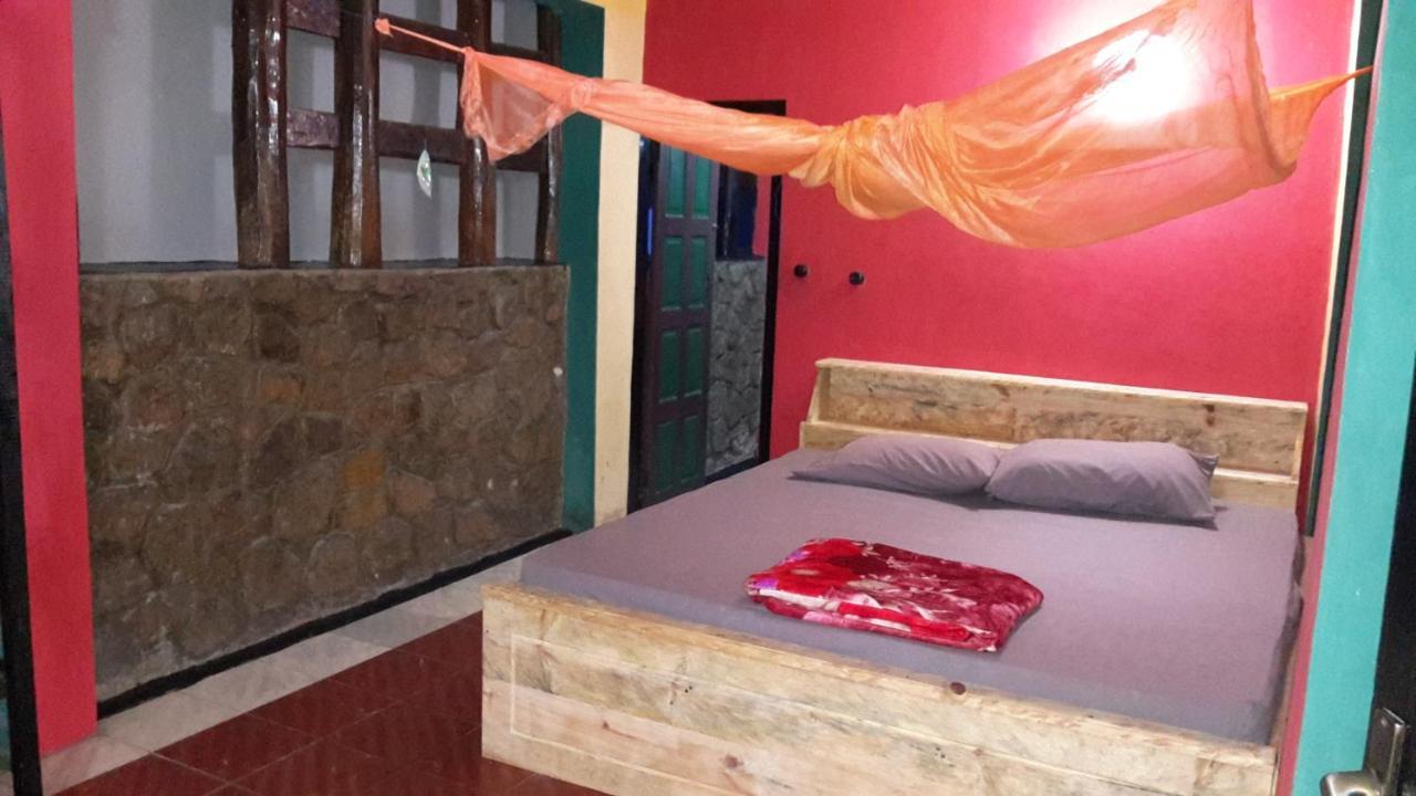 טוק טוק Liberta Homestay מראה חיצוני תמונה
